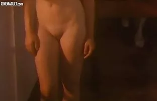 XXX ロシアの雌犬を示した彼女の 女子 用 アダルト 動画