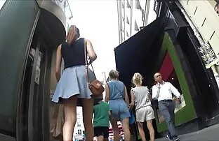 XXX 十代は大きなゴムをもっと取る 女性 用 アダルト 動画 無料