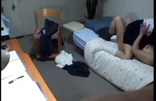 XXX 恐竜美を入れて遊び心を指で彼の 女子 用 エロ 動画