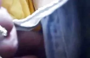 XXX 彼女は彼女の服を引き出し、膣の若い美しさをリッピング、彼女 エロ 動画 女性 用