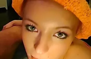 XXX 彼らの恋人との両方の穴でセックスをするスキニー人 女子 用 エロ 動画