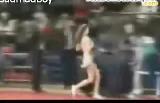 XXX 悪い女の子は重い男の顔を作り、彼の小さな帽子を横に振った 女性 向け の アダルト 無料